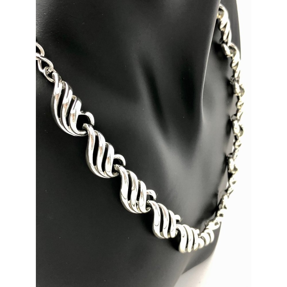 Vintage Coro choker and bracelet, silver tone